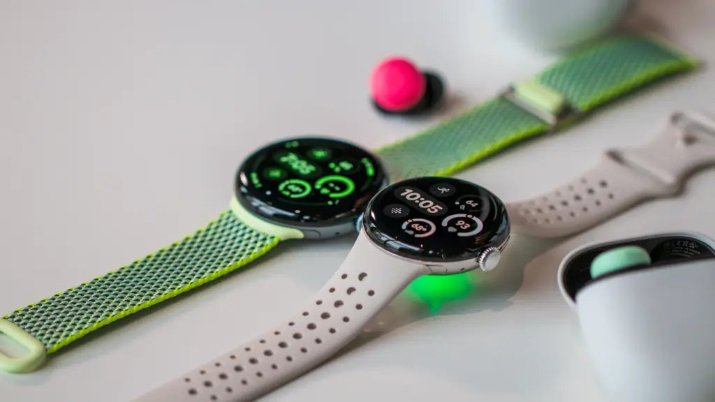 google pixel watch 3 with grey and green wristband